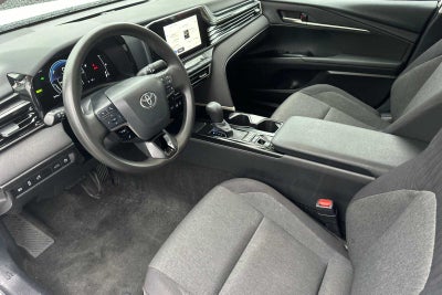 2025 Toyota Camry LE 4D Sedan
