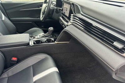 2025 Toyota Camry SE 4D Sedan