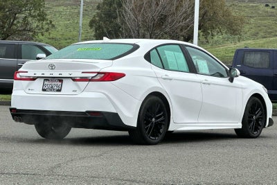 2025 Toyota Camry SE 4D Sedan