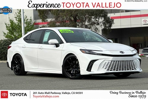 2025 Toyota Camry SE 4D Sedan