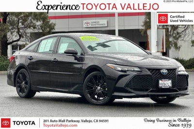 2022 Toyota Avalon Hybrid XSE Nightshade