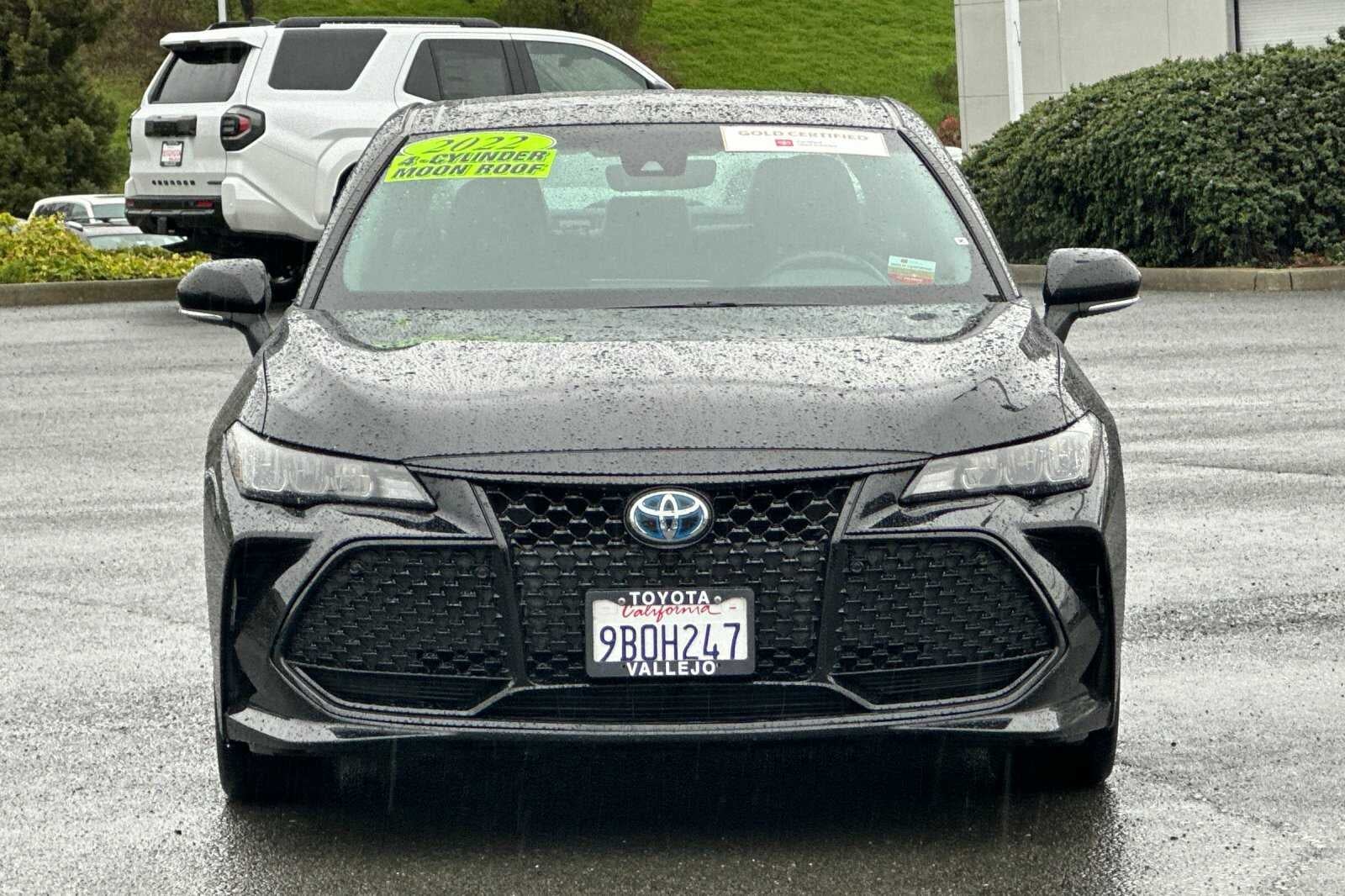 2022 Toyota Avalon Hybrid XSE Nightshade