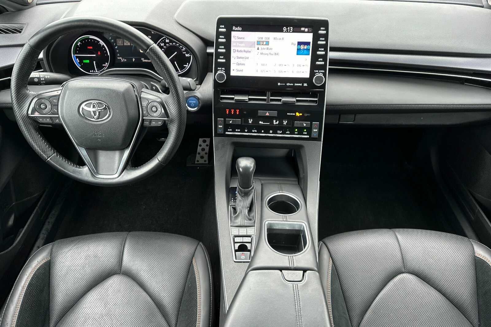 2022 Toyota Avalon Hybrid XSE Nightshade