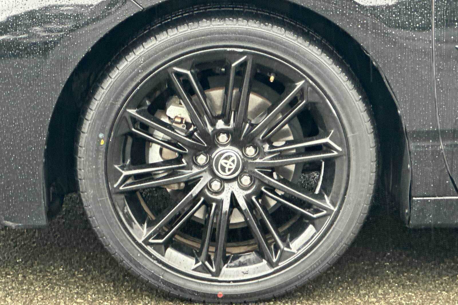 2022 Toyota Avalon Hybrid XSE Nightshade