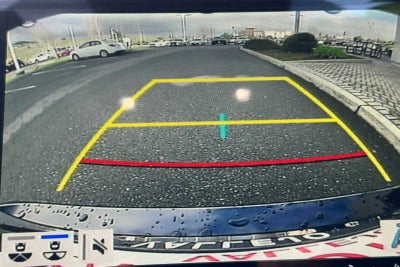 2020 Toyota Camry Hybrid XLE