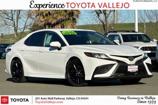 2021 Toyota Camry SE 4D Sedan