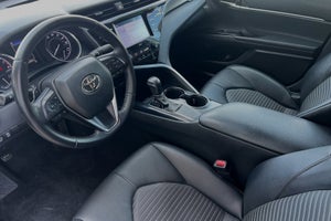 2020 Toyota Camry SE 4D Sedan