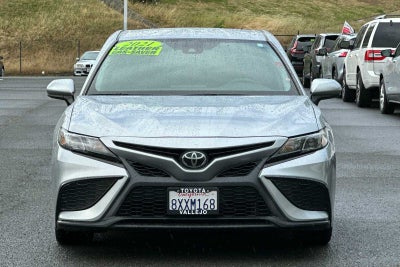 2021 Toyota Camry SE 4D Sedan