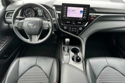 2021 Toyota Camry SE 4D Sedan