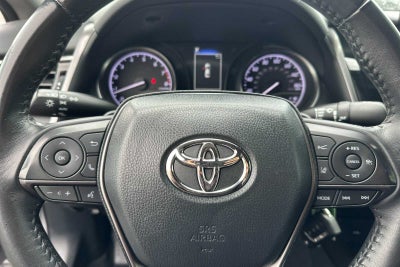 2021 Toyota Camry SE 4D Sedan