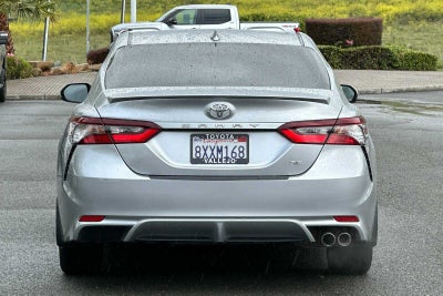 2021 Toyota Camry SE 4D Sedan