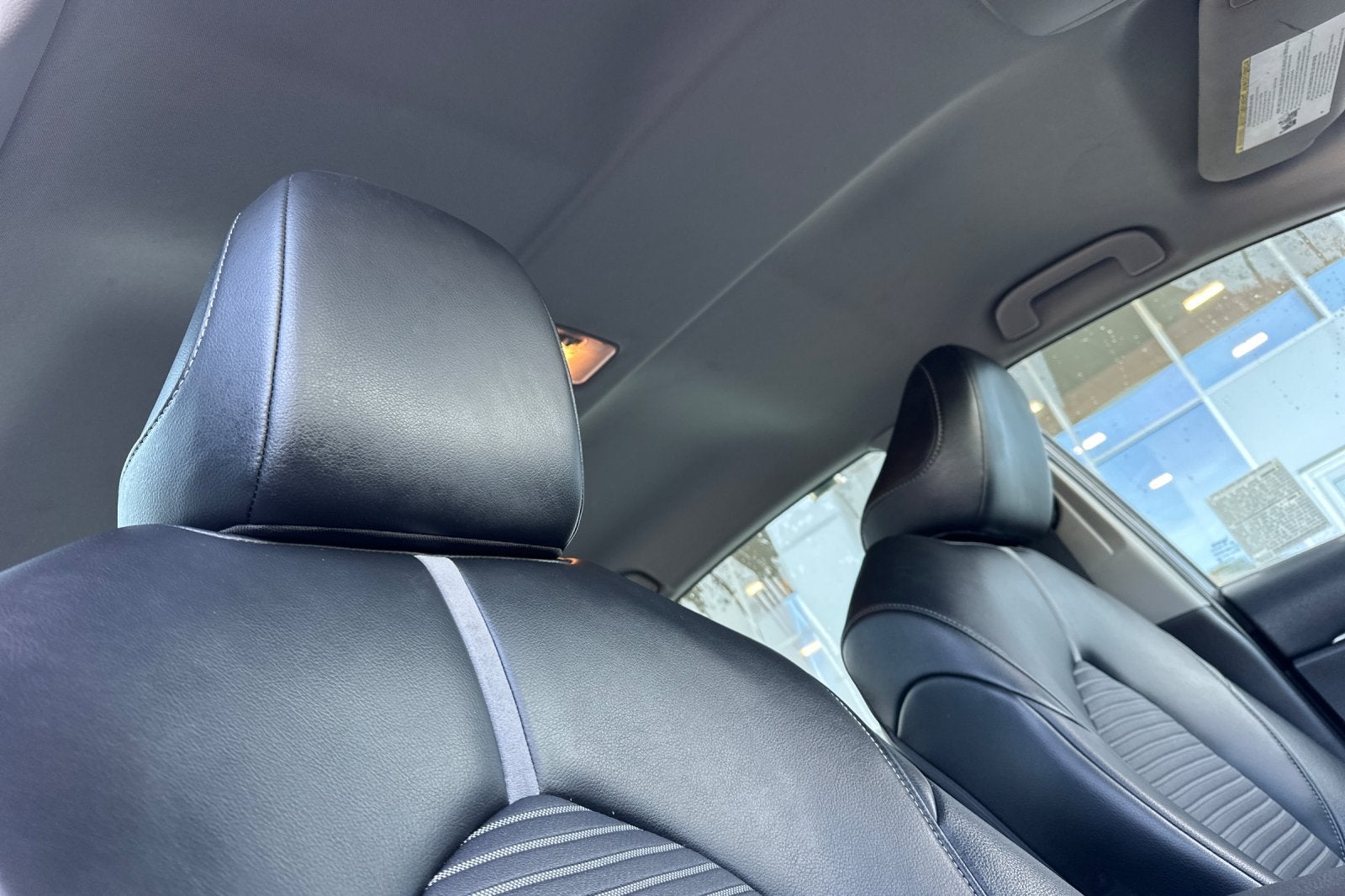 2022 Toyota Camry SE 4D Sedan