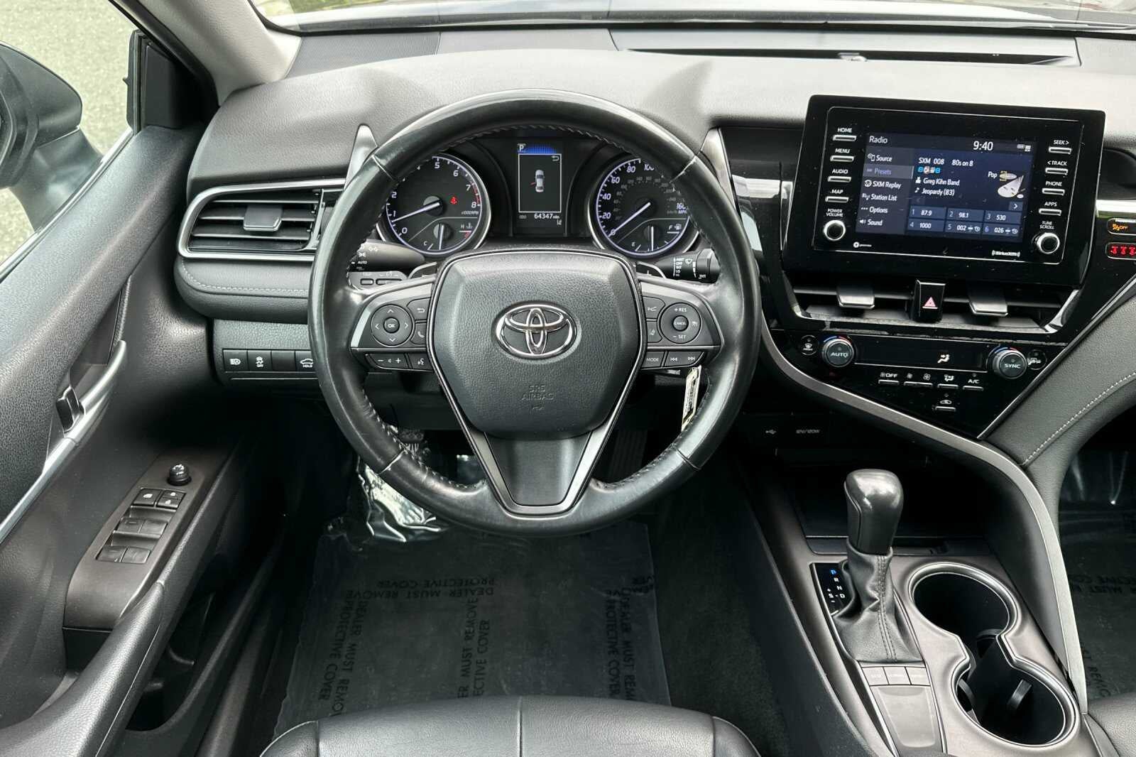 2023 Toyota Camry SE 4D Sedan
