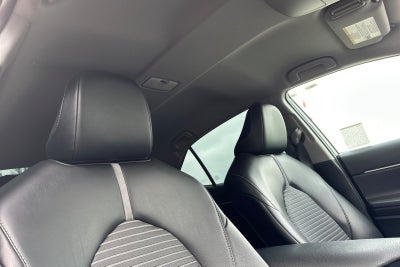 2023 Toyota Camry SE 4D Sedan