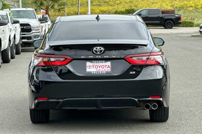 2023 Toyota Camry SE 4D Sedan