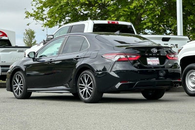 2023 Toyota Camry SE 4D Sedan