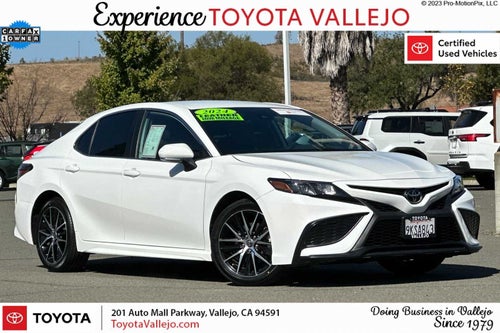 2024 Toyota Camry SE 4D Sedan