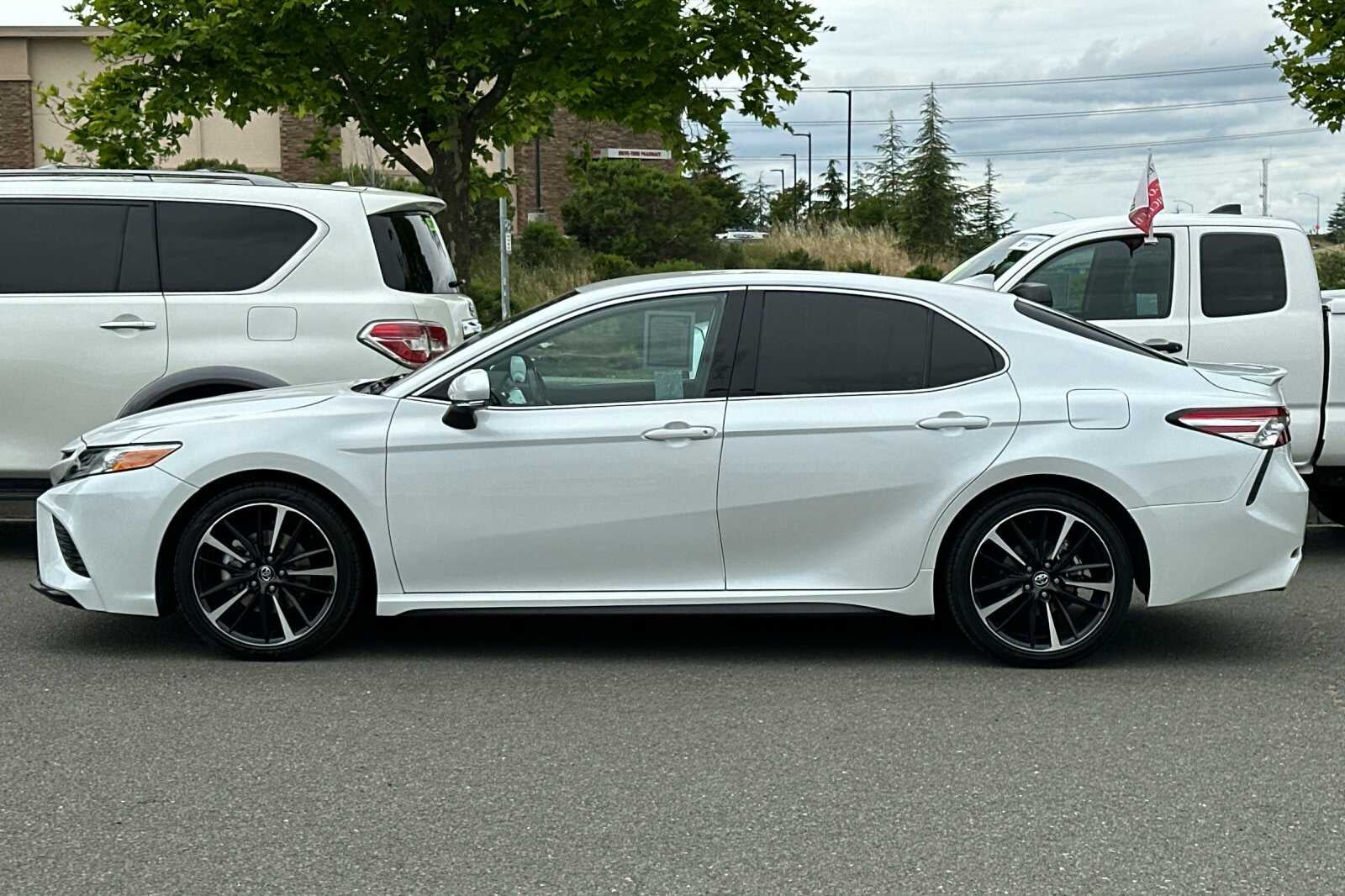 2020 Toyota Camry XSE