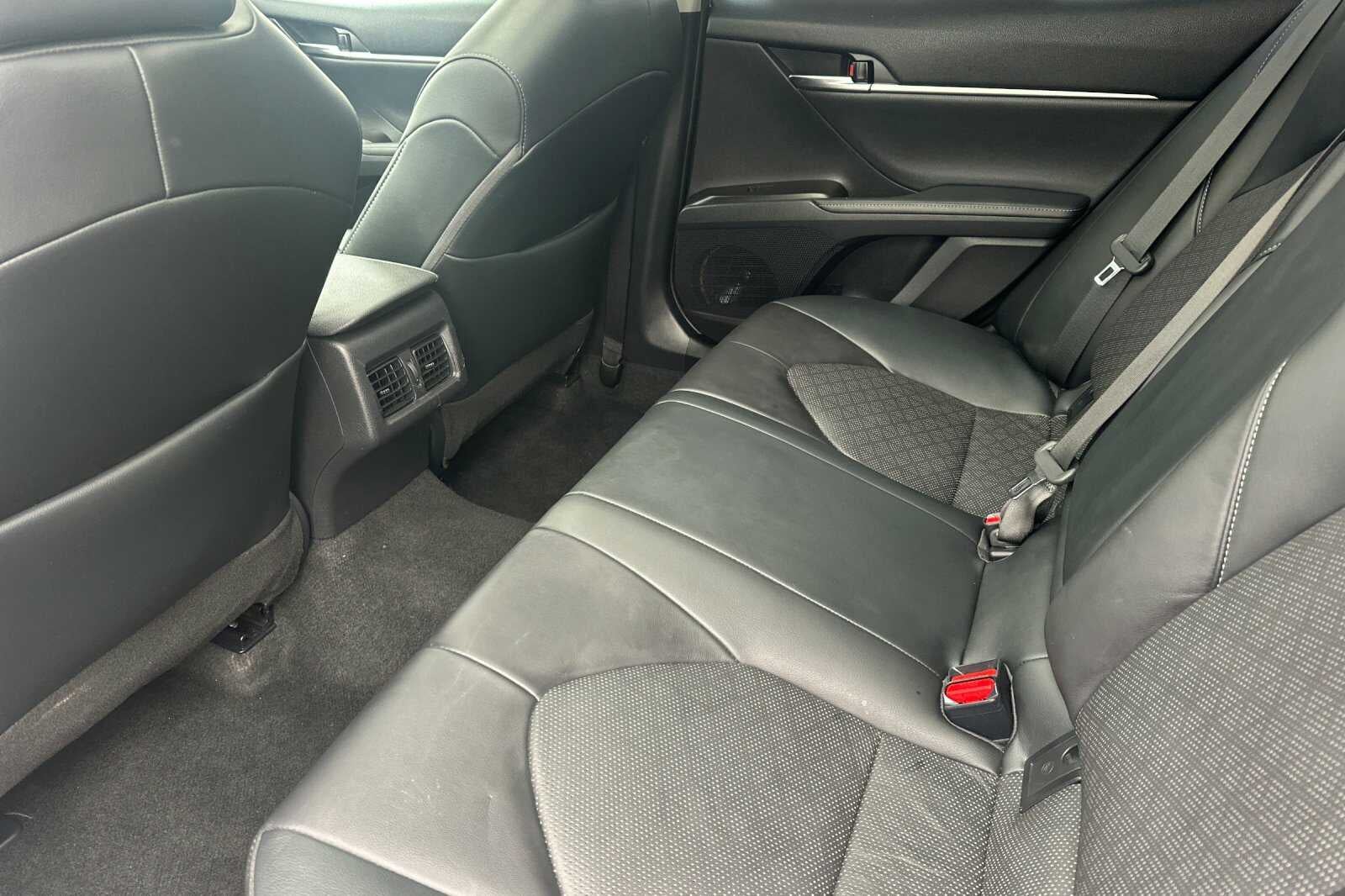 2022 Toyota Camry XSE V6 4D Sedan