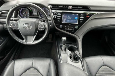 2020 Toyota Camry SE 4D Sedan