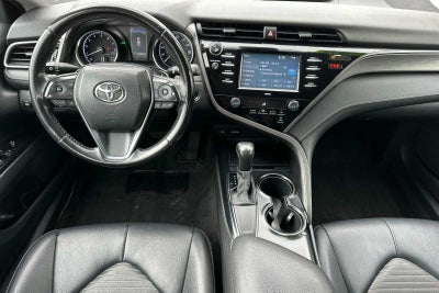 2020 Toyota Camry SE 4D Sedan