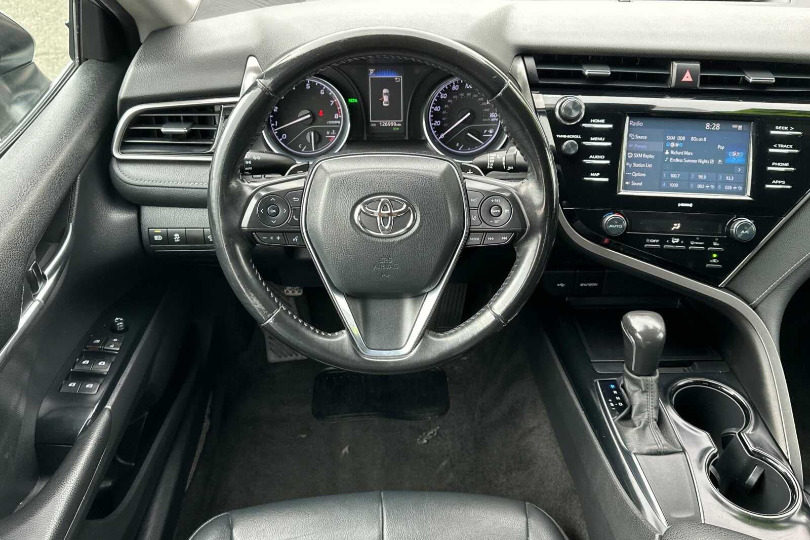 2020 Toyota Camry SE 4D Sedan