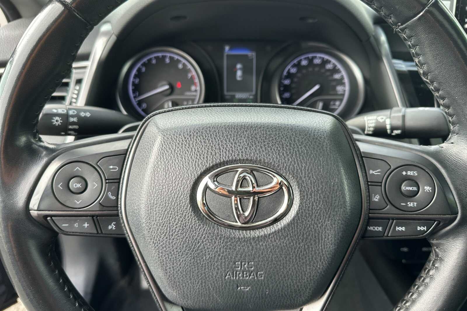 2023 Toyota Camry SE 4D Sedan