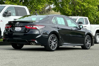 2023 Toyota Camry SE 4D Sedan