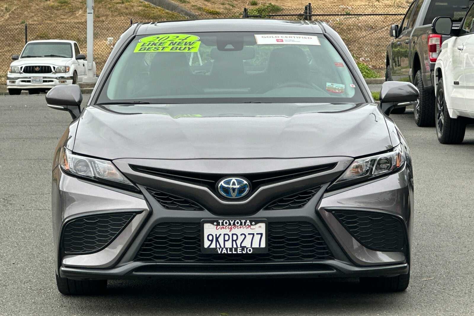 2024 Toyota Camry Hybrid SE 4D Sedan