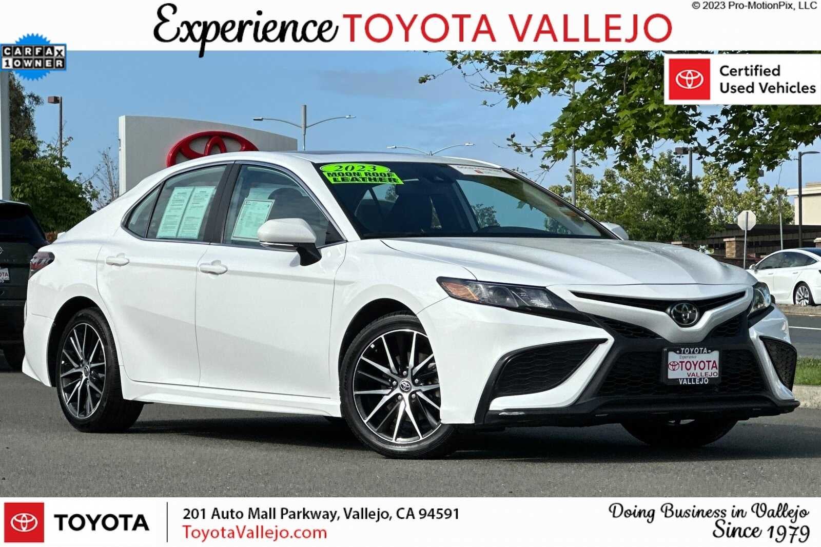 2023 Toyota Camry SE 4D Sedan