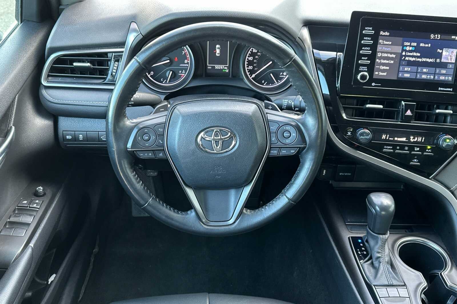 2023 Toyota Camry SE 4D Sedan