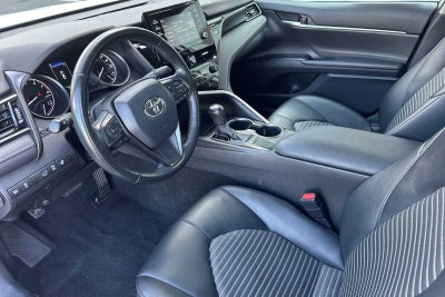 2023 Toyota Camry SE 4D Sedan