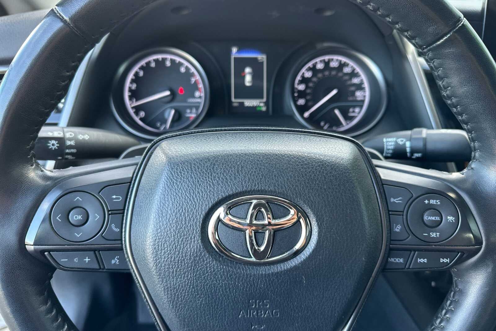 2023 Toyota Camry SE 4D Sedan
