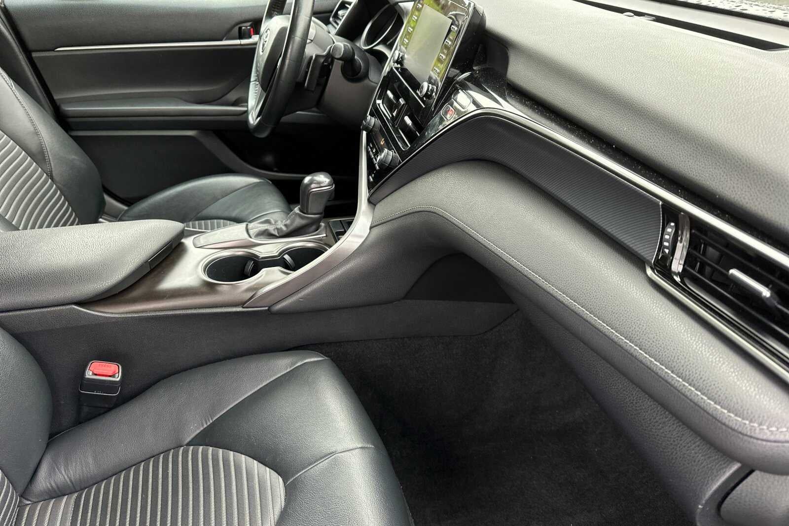 2021 Toyota Camry 2.5L SE