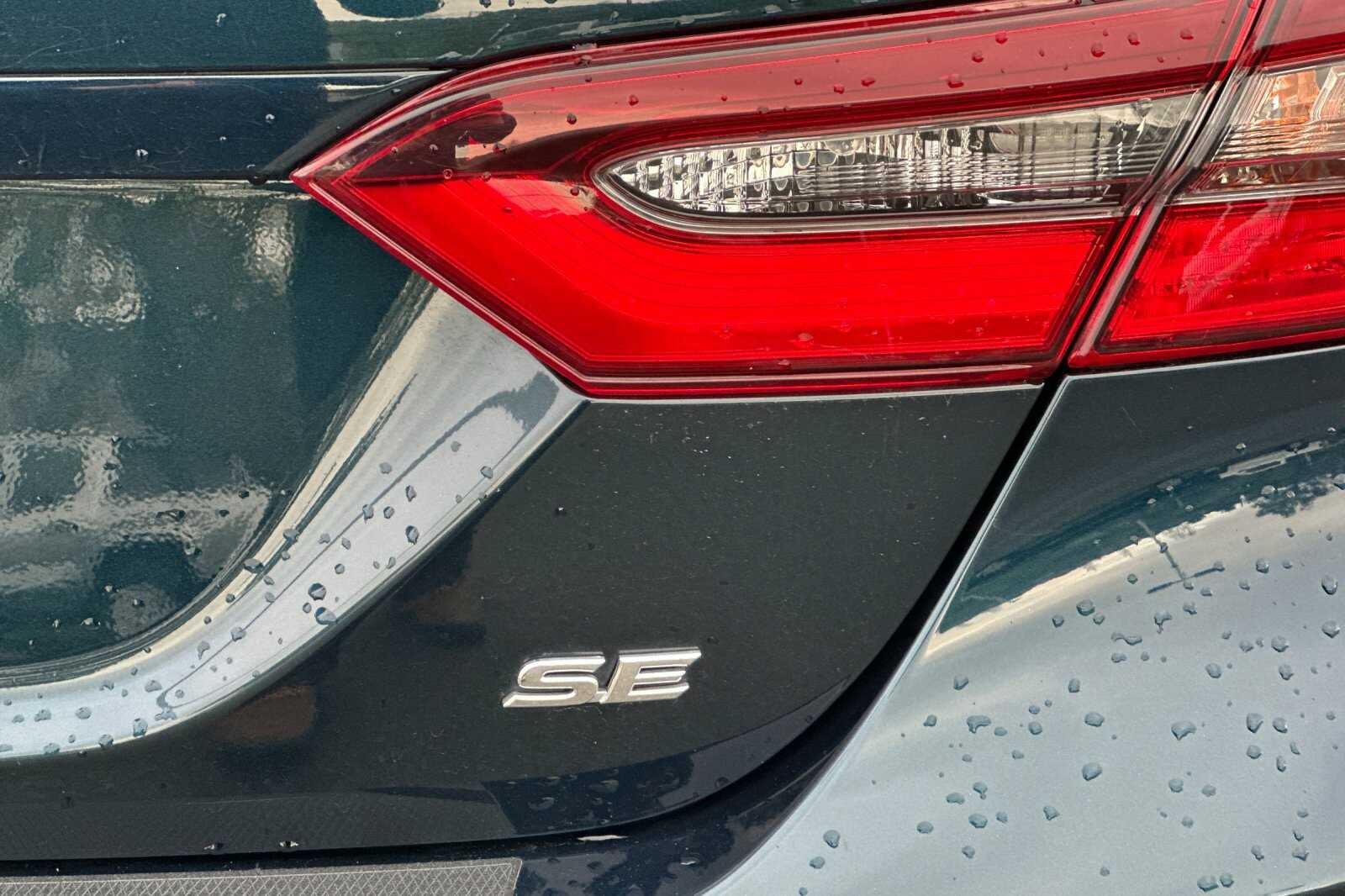 2021 Toyota Camry 2.5L SE