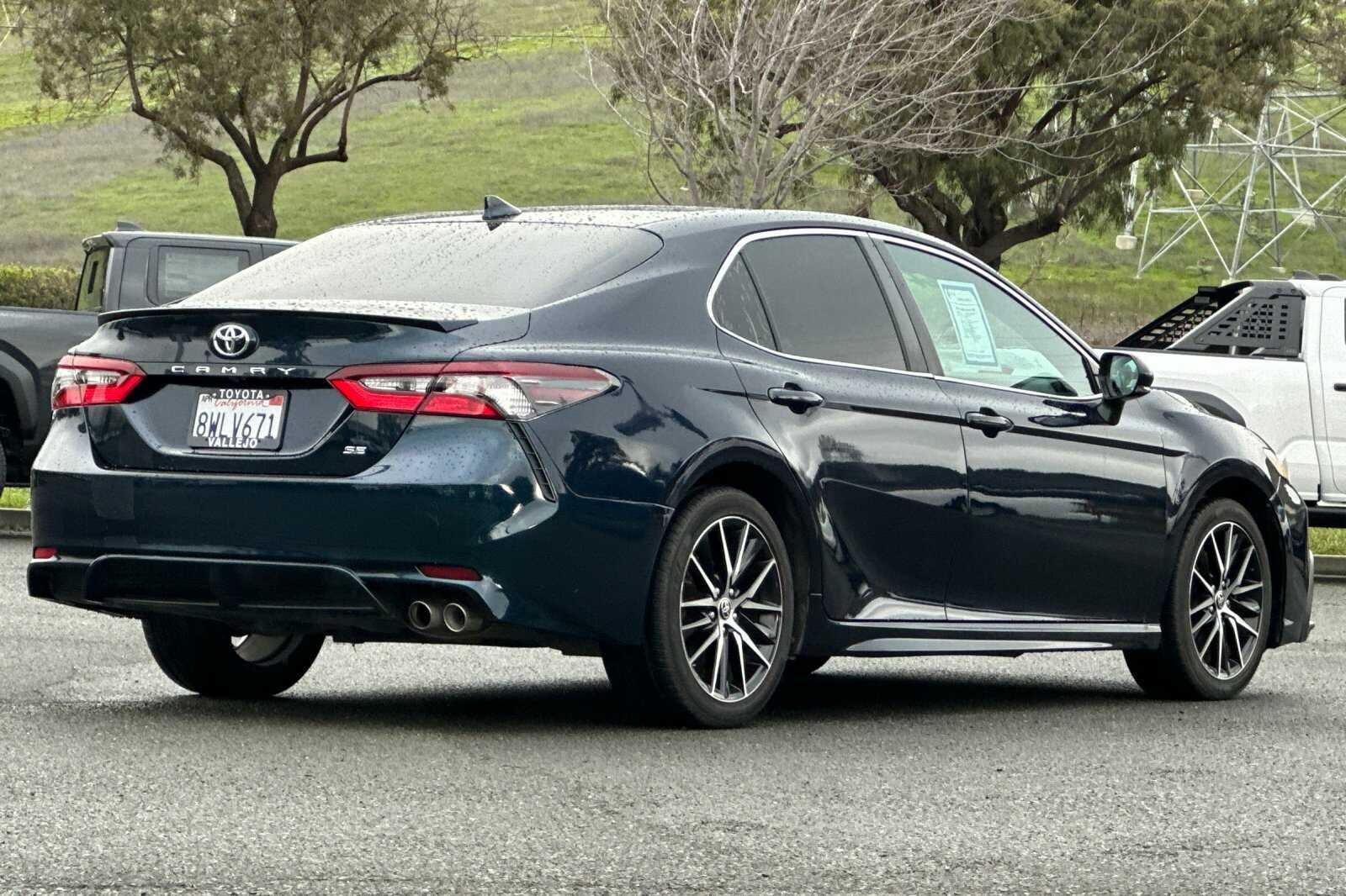 2021 Toyota Camry 2.5L SE