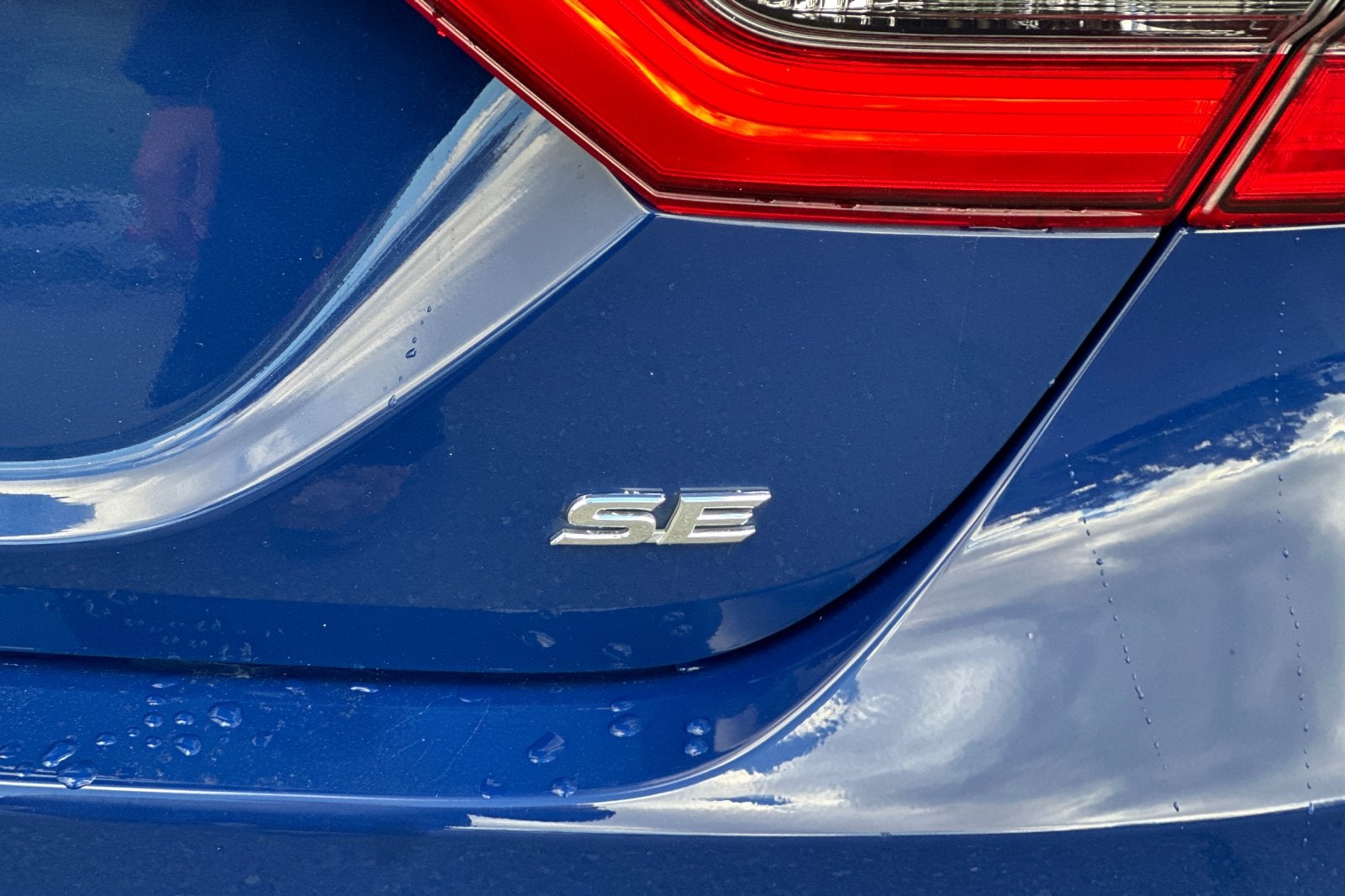 2023 Toyota Camry SE 4D Sedan