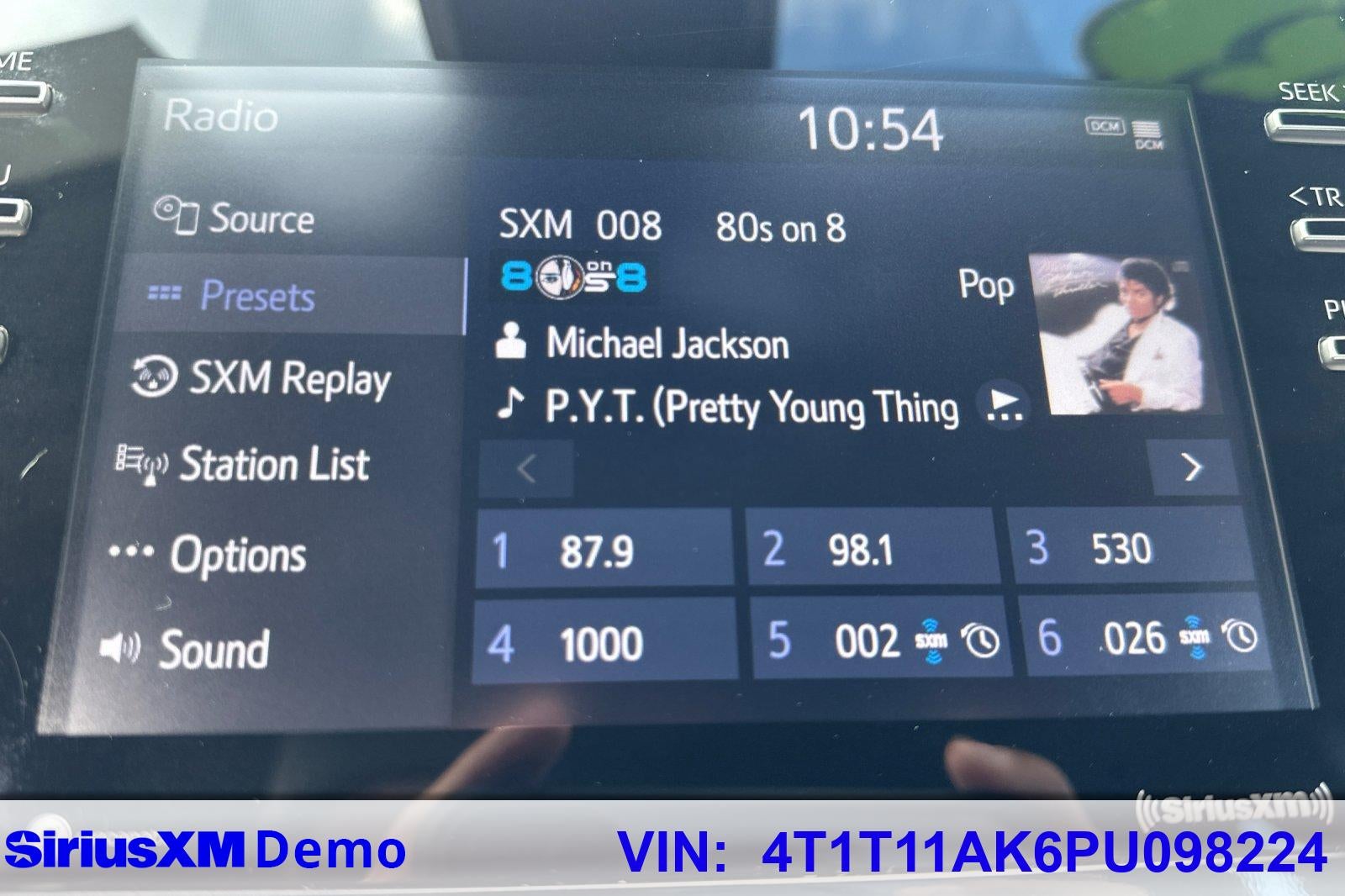 2023 Toyota Camry SE 4D Sedan