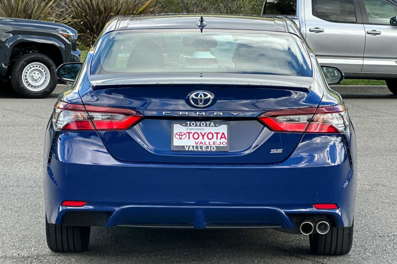 2023 Toyota Camry SE 4D Sedan