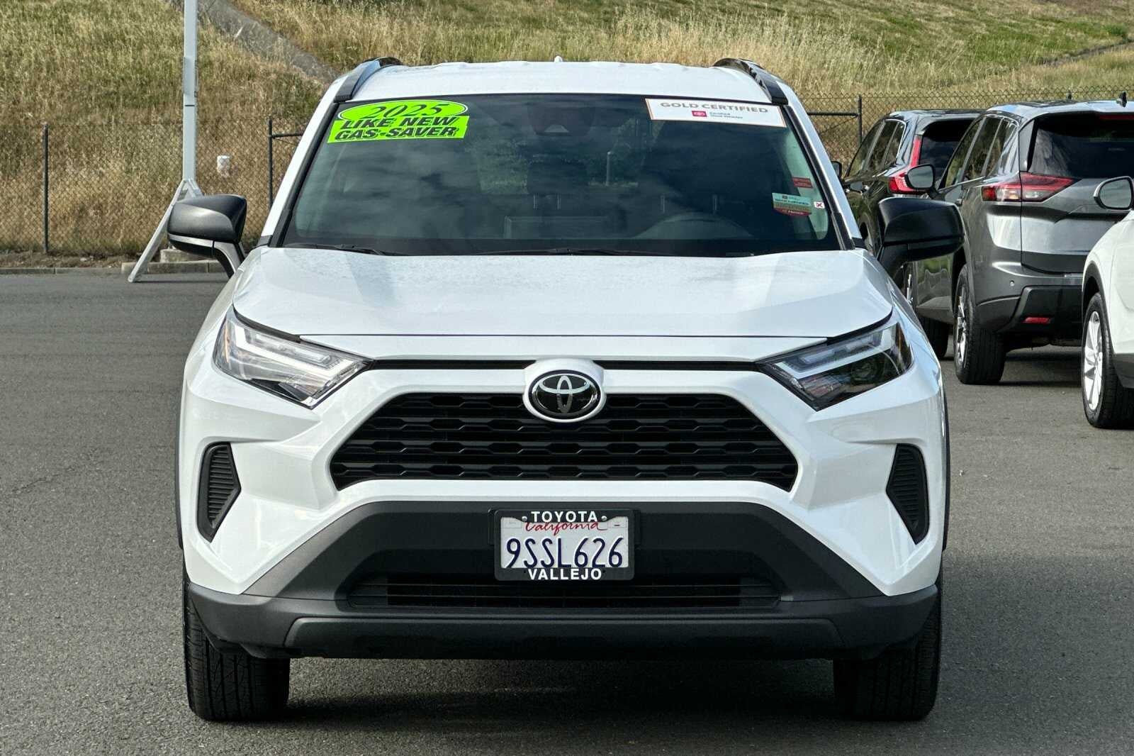 2025 Toyota RAV4 Hybrid LE