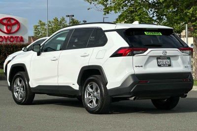 2025 Toyota RAV4 Hybrid LE