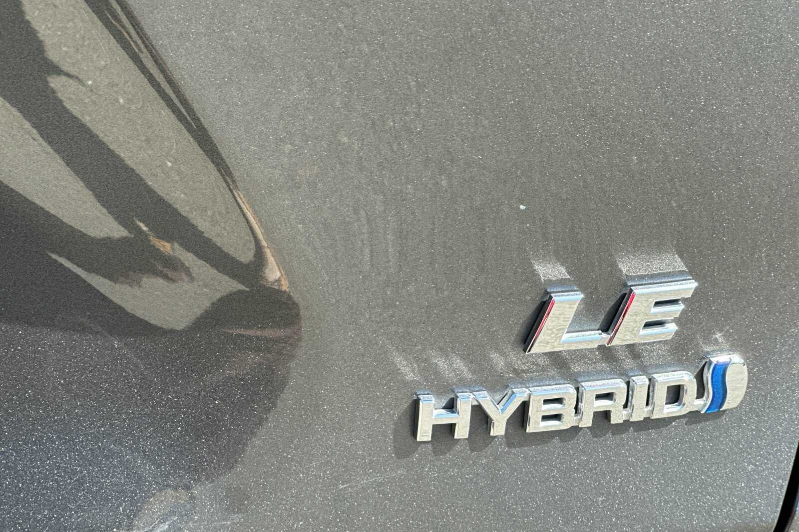 2021 Toyota RAV4 Hybrid LE