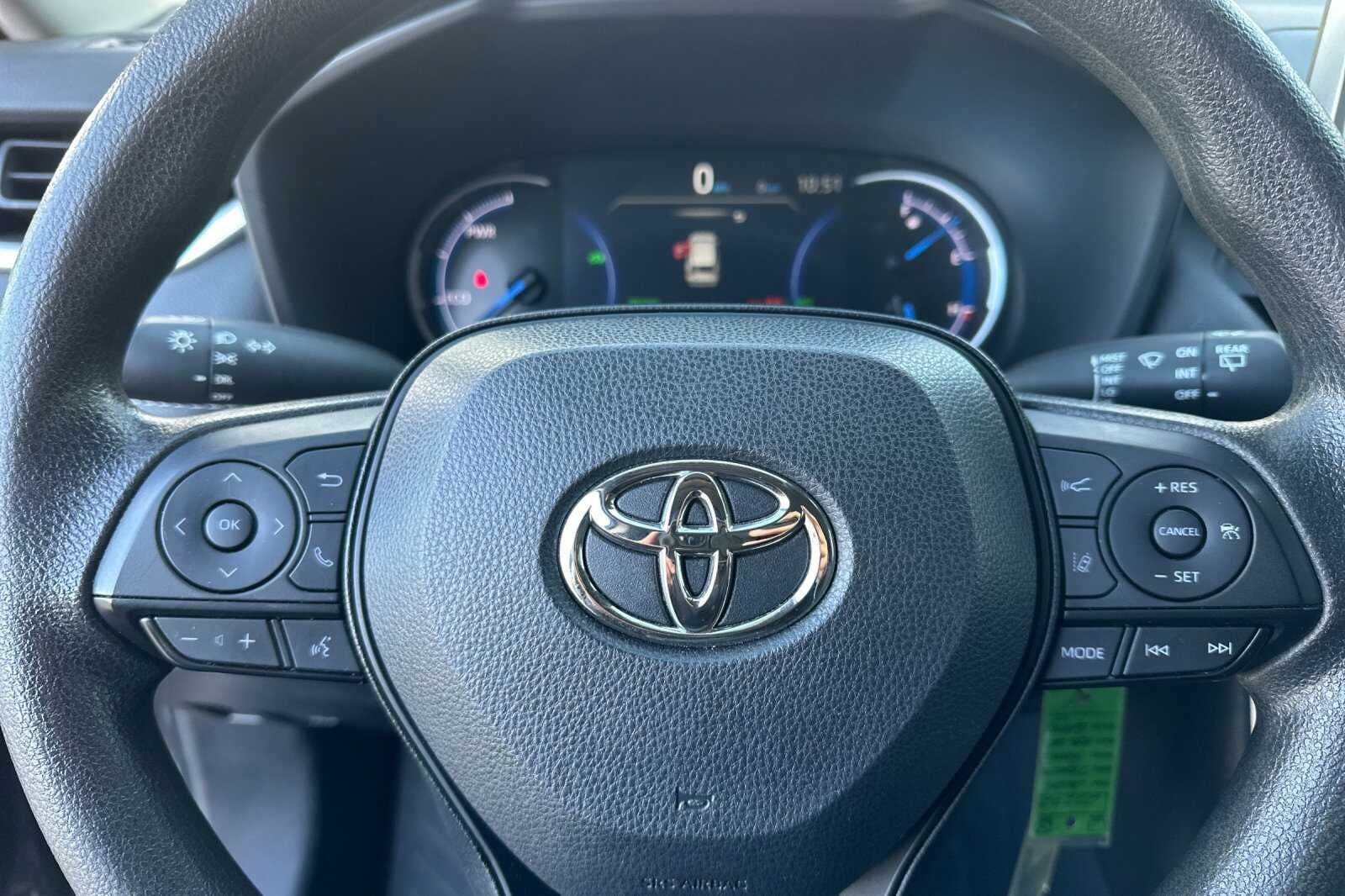 2024 Toyota RAV4 Hybrid LE