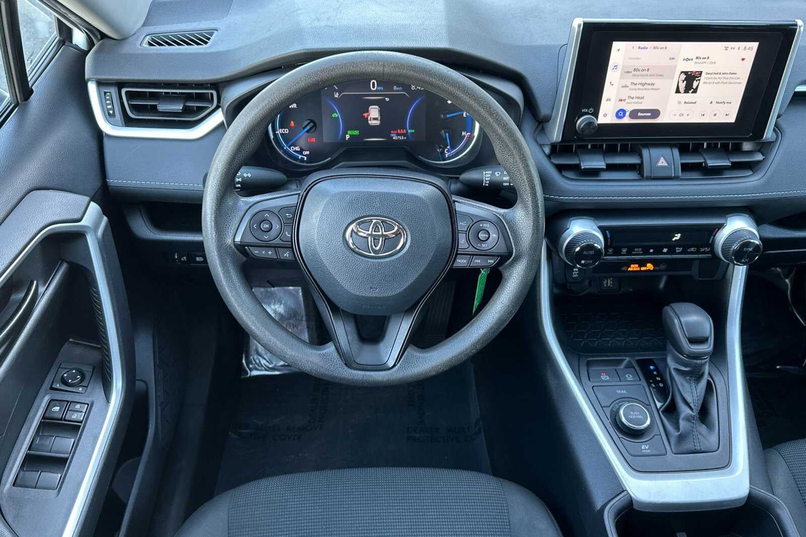 2023 Toyota RAV4 Hybrid LE