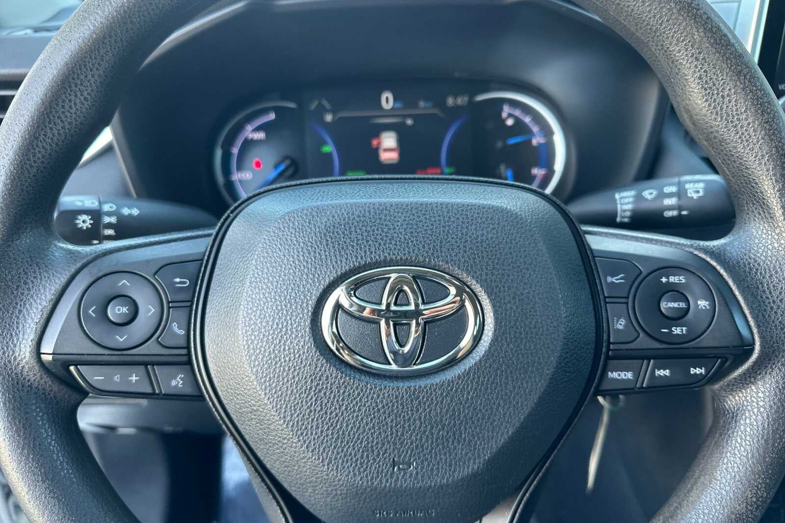 2023 Toyota RAV4 Hybrid LE