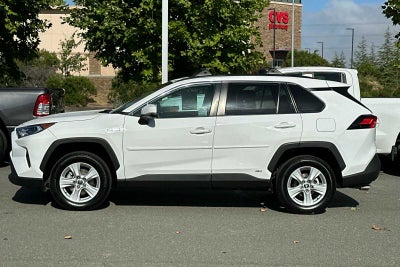 2021 Toyota RAV4 Hybrid XLE