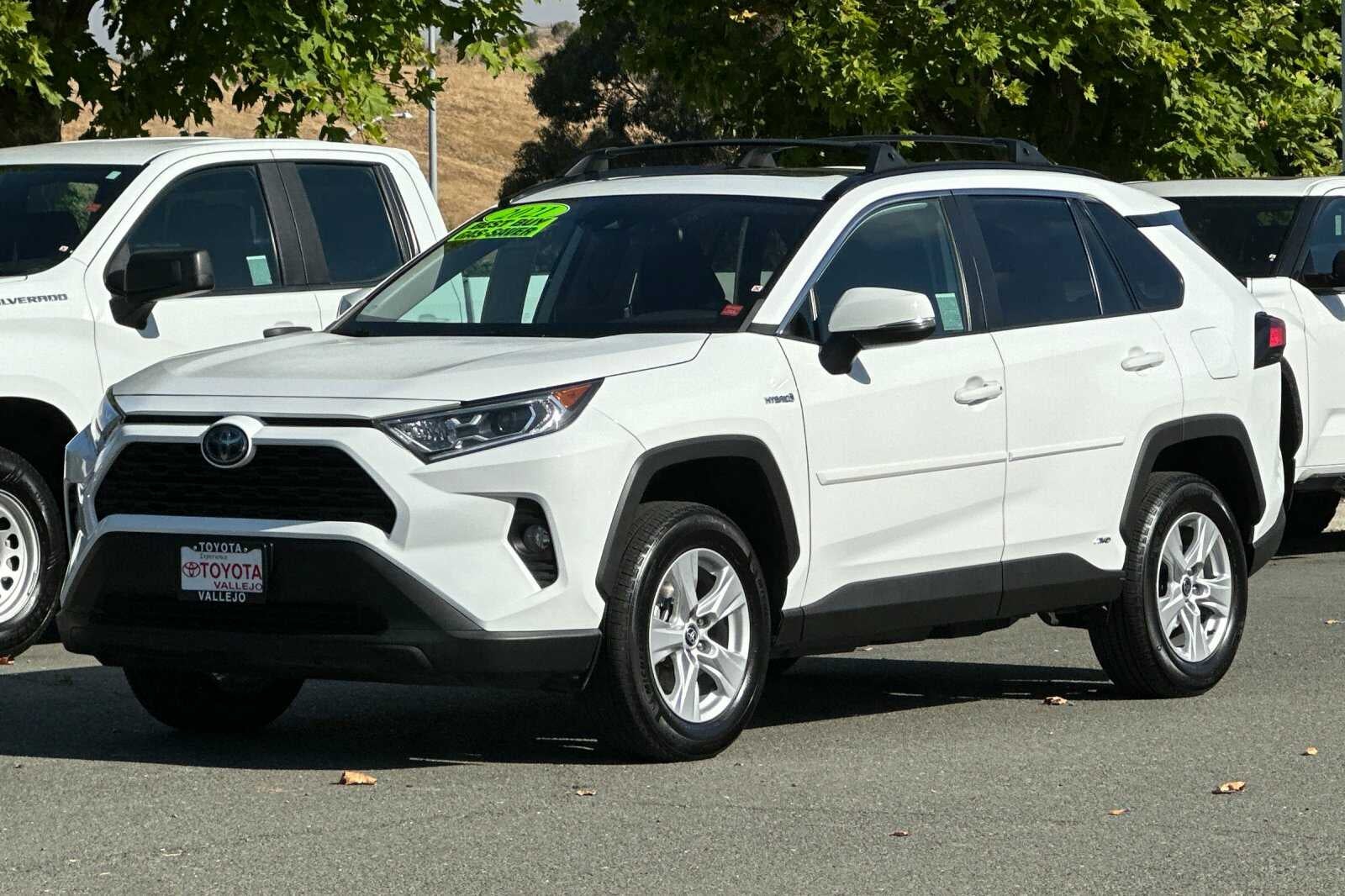 2021 Toyota RAV4 Hybrid XLE