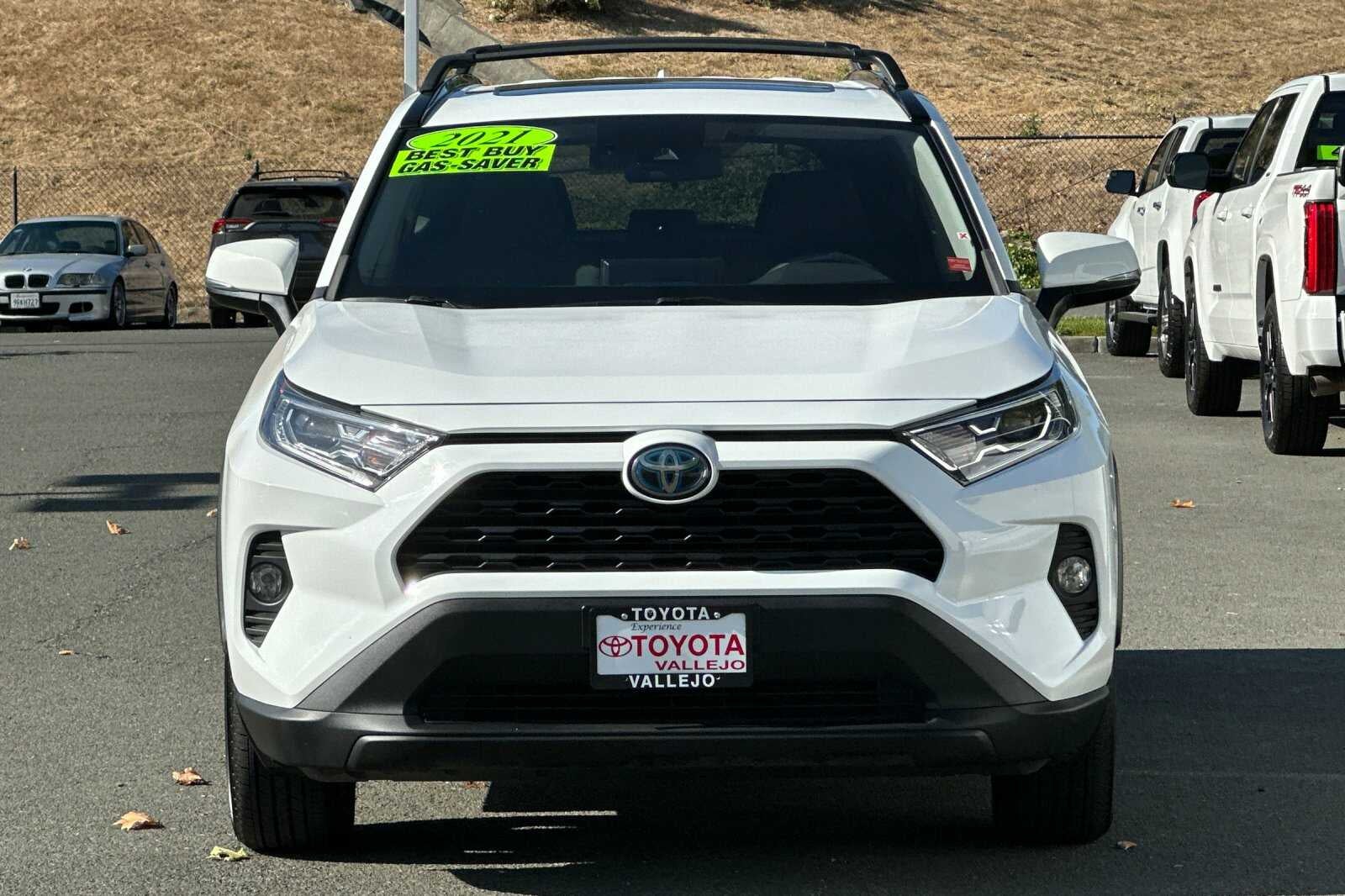 2021 Toyota RAV4 Hybrid XLE