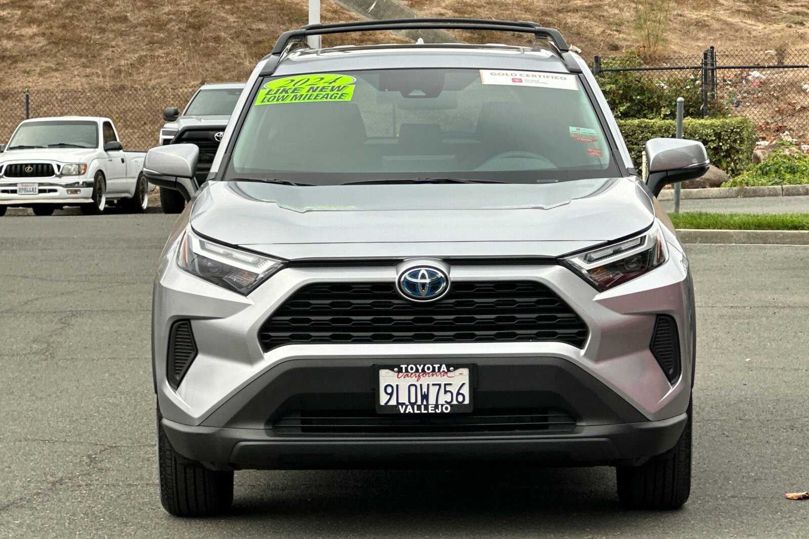 2024 Toyota RAV4 Hybrid XLE