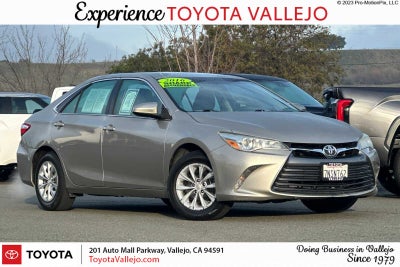 2016 Toyota Camry LE 4D Sedan